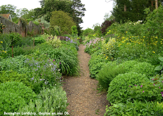 mixed-border   Benington Lordship