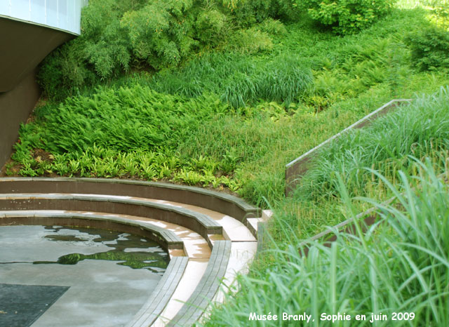 Théâtre de verdure au musée Branly