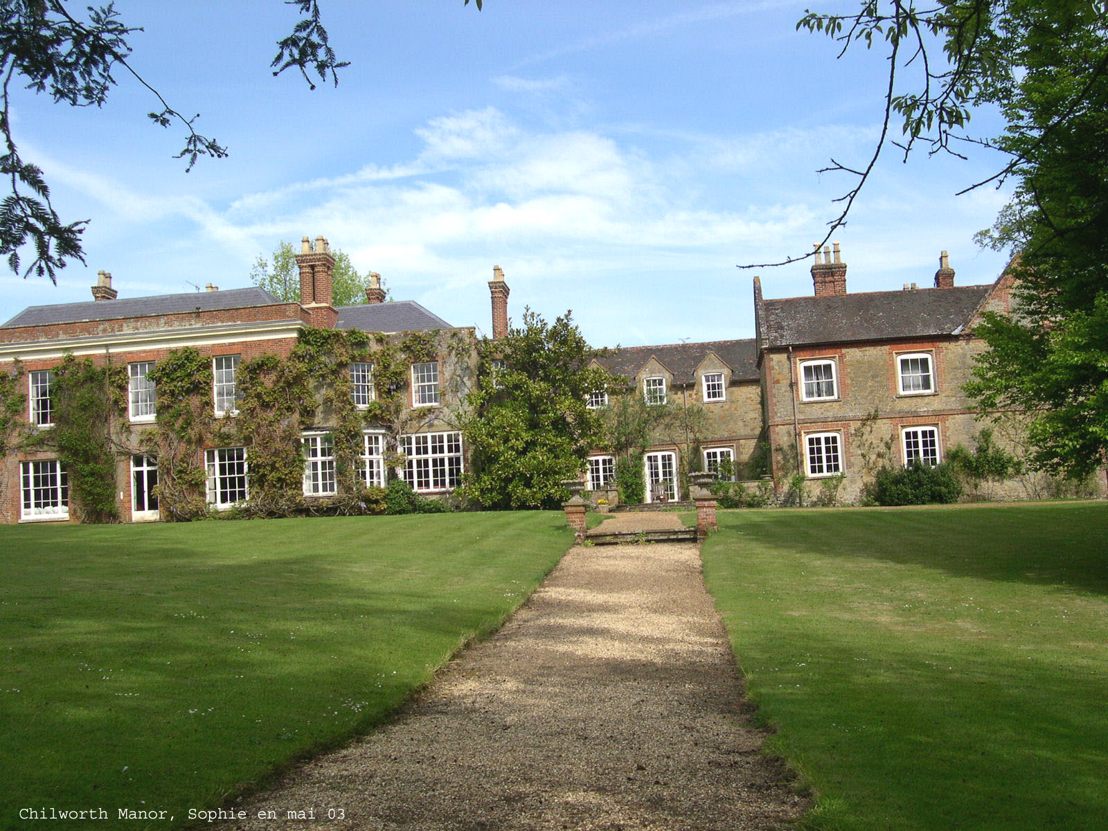 Chilworth Manor