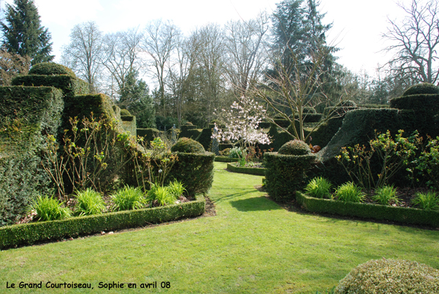 Grand Courtoiseau: jardin du faune