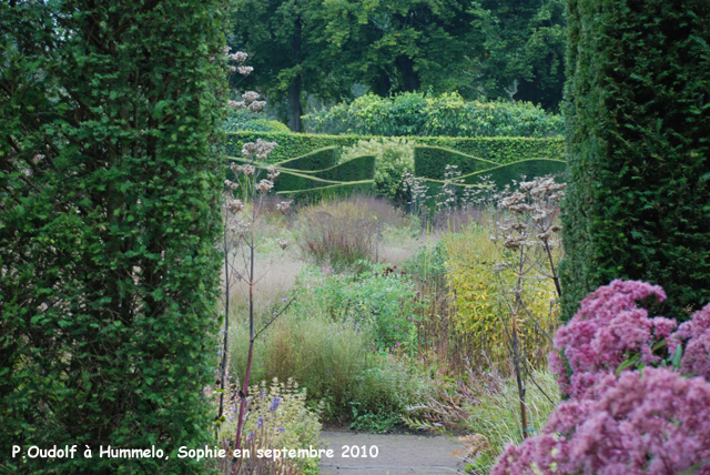 HUmmelo: entrée des grands massifs