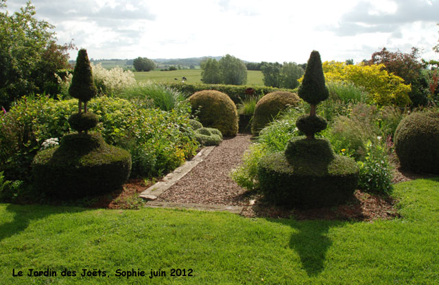 Jardin des Joëts: topiaires