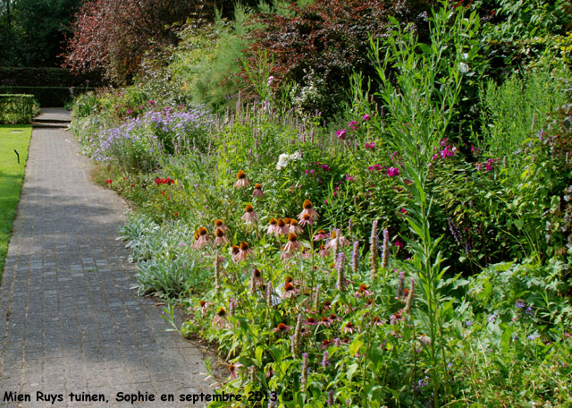 Mien Ruys: grande bordure