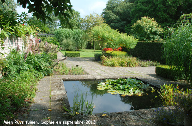 Mien Ruys: caissons