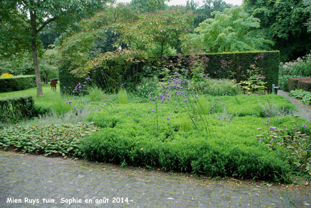 Mien Ruys: hoektuin