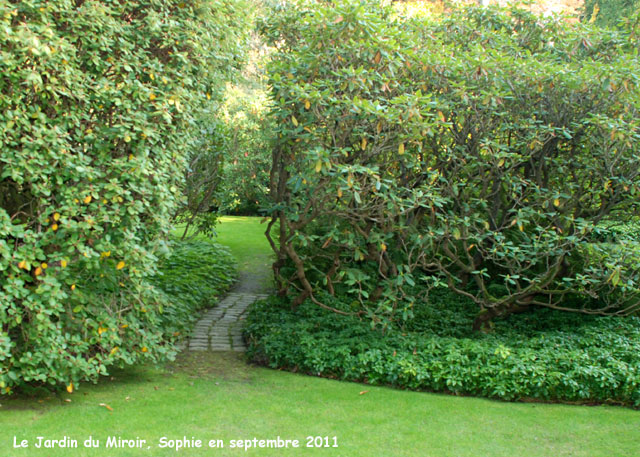 entrée du jardin du miroir