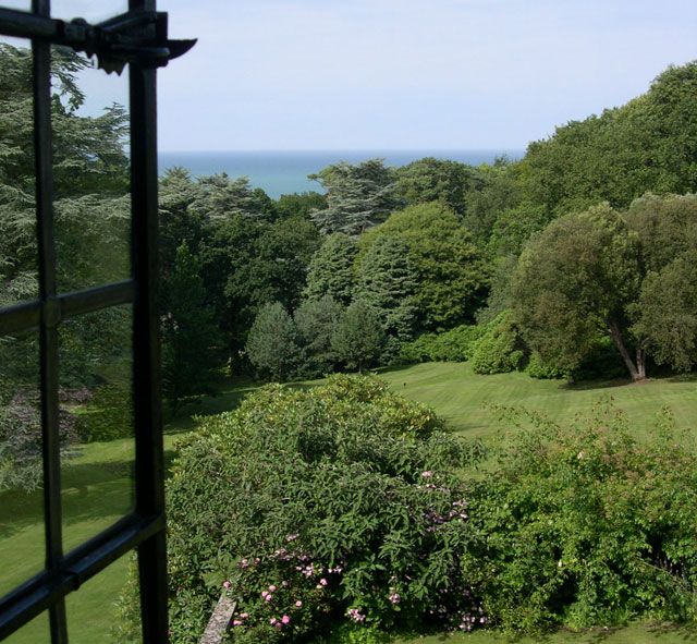 Le Bois des Moutiers: vue sur la mer