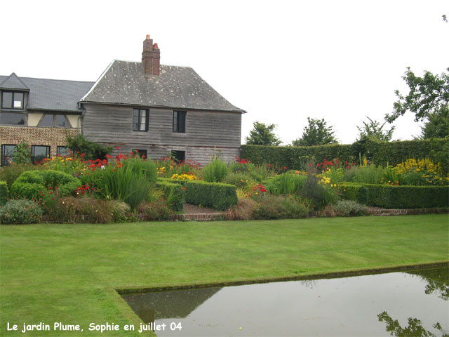 le bassin du jardin Plume