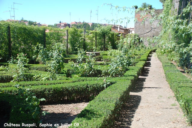 château de Ruspoli: le jardin secret