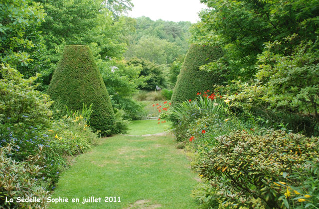 La Sédelle: jardin formel