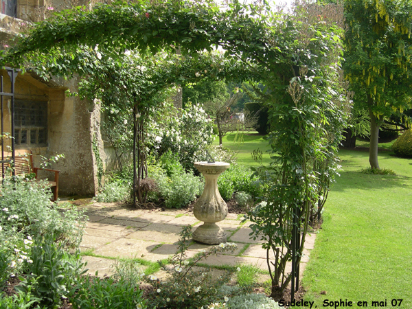 Sudeley Castle: jardin blanc