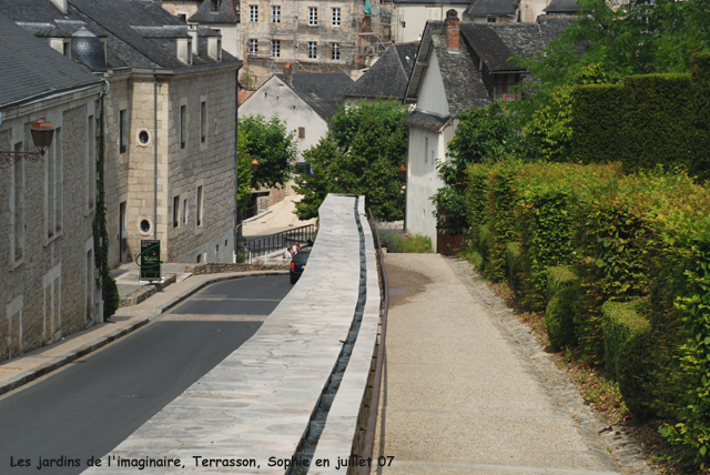 Terrasson: l'entrée