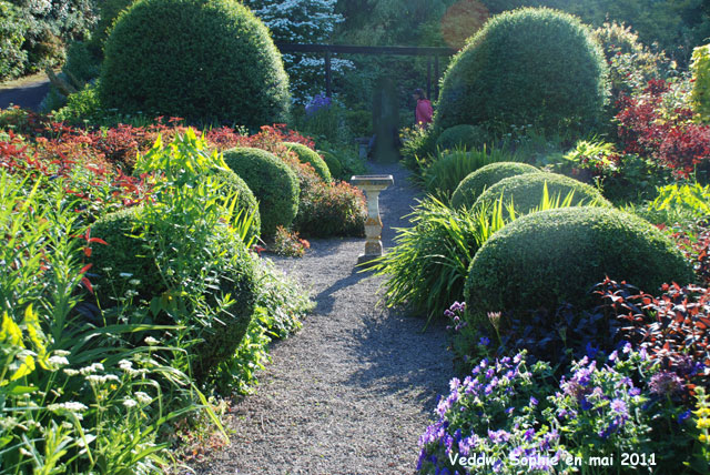 Veddw: le jardin de devant