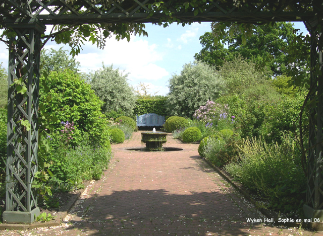 Wyken hall: la pergola